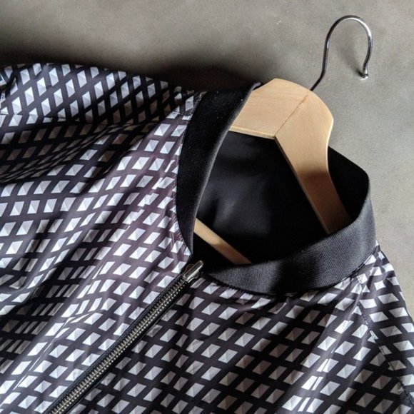 COS Reversible zip-up jacket|B& W Geo Pattern Sz S - Picture 3 of 11